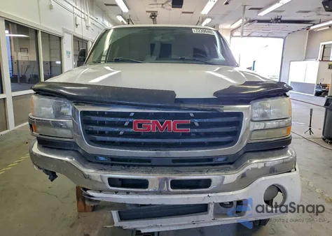 2006 GMC Sierra K2500 Heavy Duty z USA, uszkodzony, nr VIN 1GTHK23U16F227047